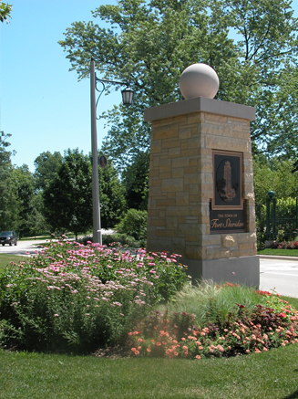 JRA Town of Fort Sheridan Column